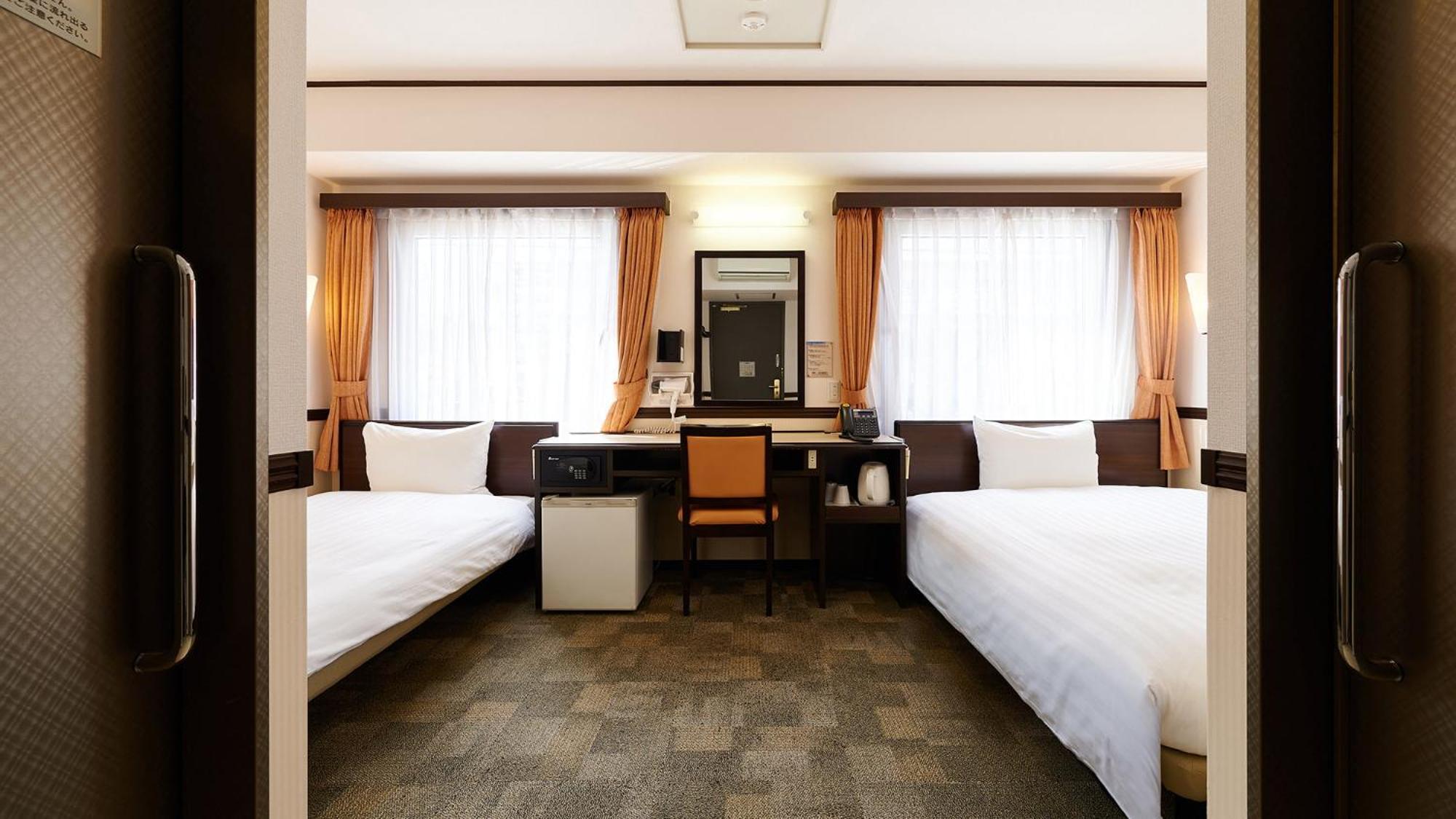 Toyoko Inn Fukuyama-Eki Shinkansen Minami-Guchi Экстерьер фото